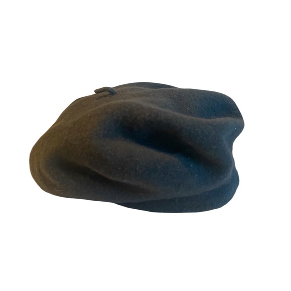 Barneys New York Accessories - Barneys Cap